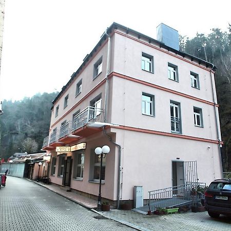 Hotel Kotva هرينسكو المظهر الخارجي الصورة