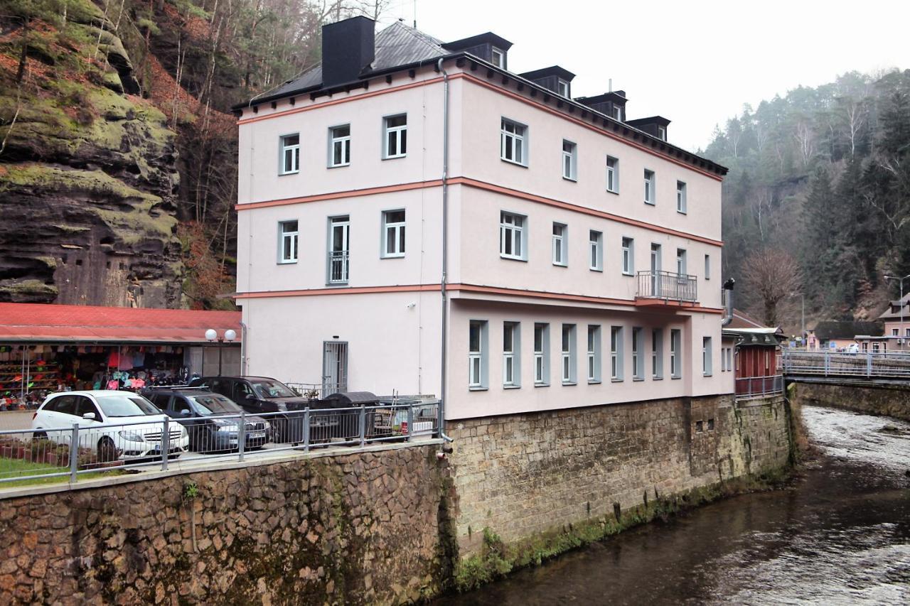 Hotel Kotva هرينسكو المظهر الخارجي الصورة
