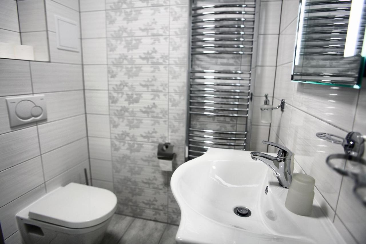 Hotel Kotva هرينسكو المظهر الخارجي الصورة